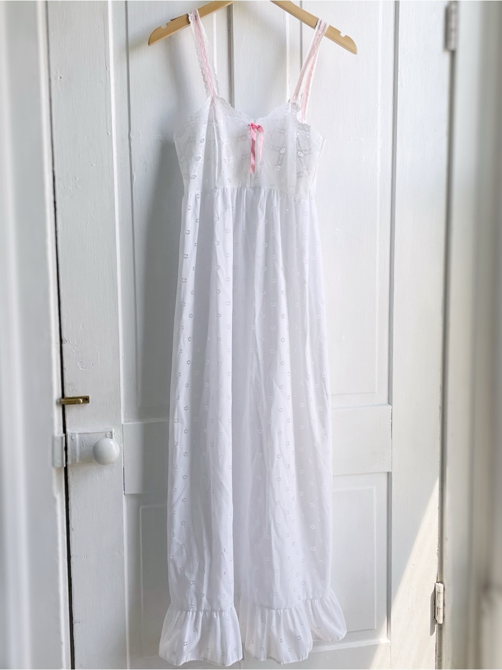 Vintage White Eyelet Cottagecore Prairie Long Maxi Nightgown Slip Dress